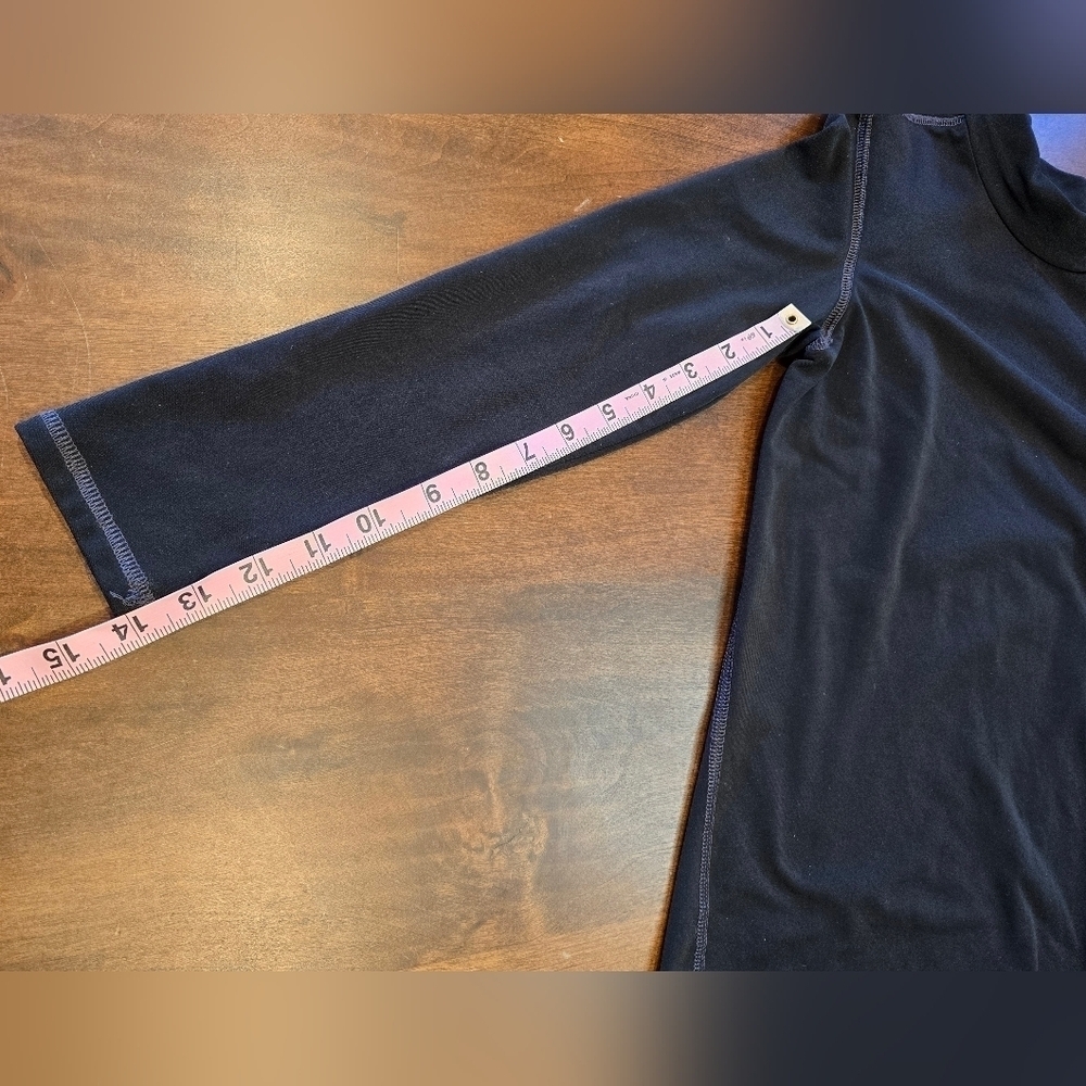 Champion Black Long Sleeve Rash Guard - Picture 9 of 9